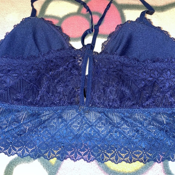 Two bralettes - Picture 2 of 5